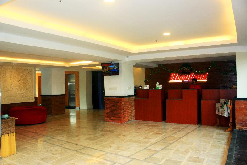 Kyriad Royal Seminyak Esterno foto